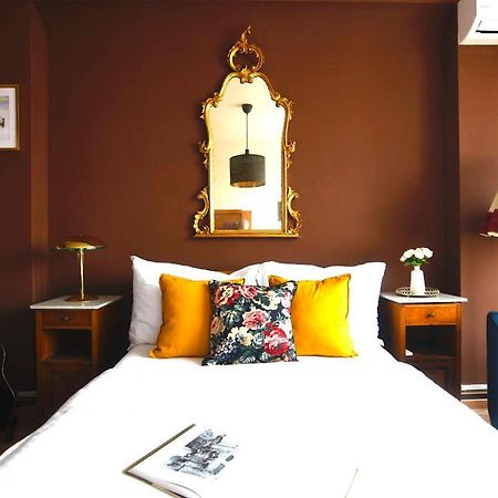 Waterfront River Side Roof Top Apartment - Terrace With City View Praha Bagian luar foto